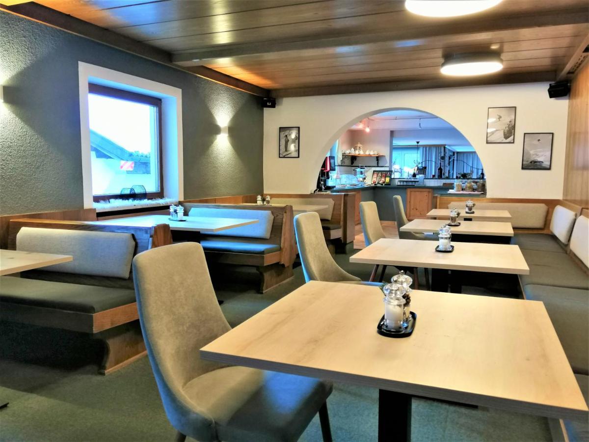 Hotel Laerchenhof Kaunertal Extérieur photo