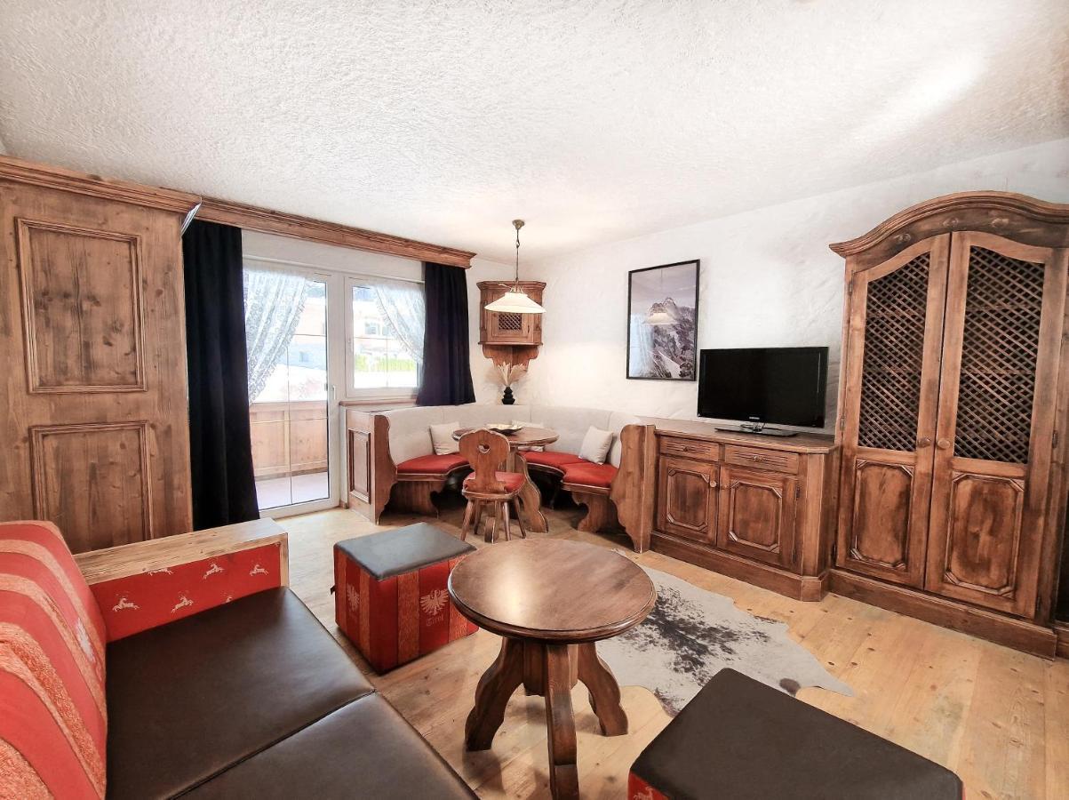 Hotel Laerchenhof Kaunertal Extérieur photo