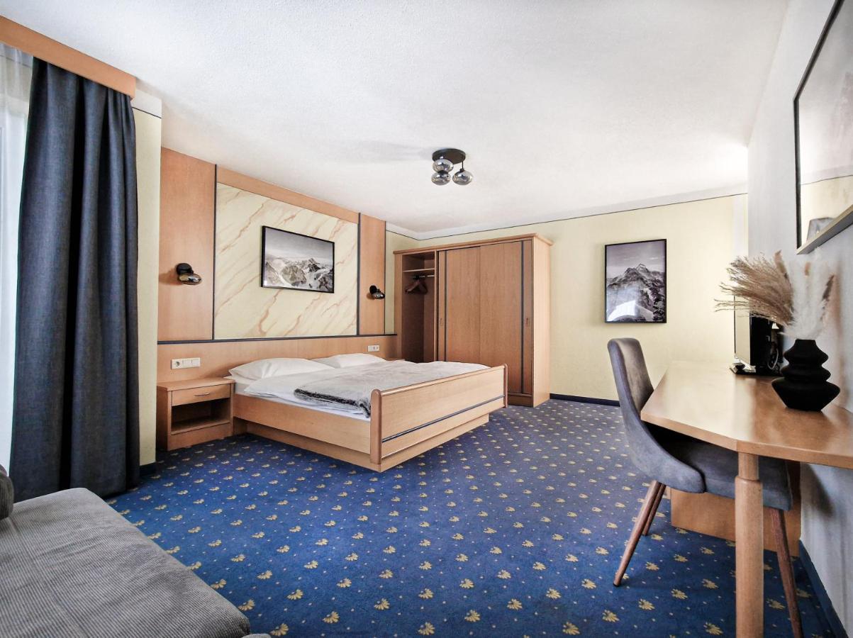 Hotel Laerchenhof Kaunertal Extérieur photo