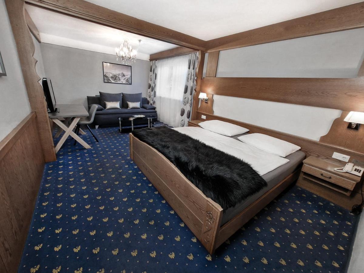 Hotel Laerchenhof Kaunertal Extérieur photo