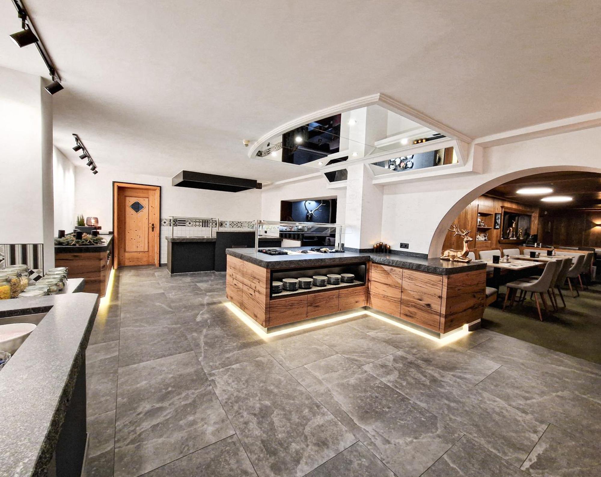 Hotel Laerchenhof Kaunertal Extérieur photo